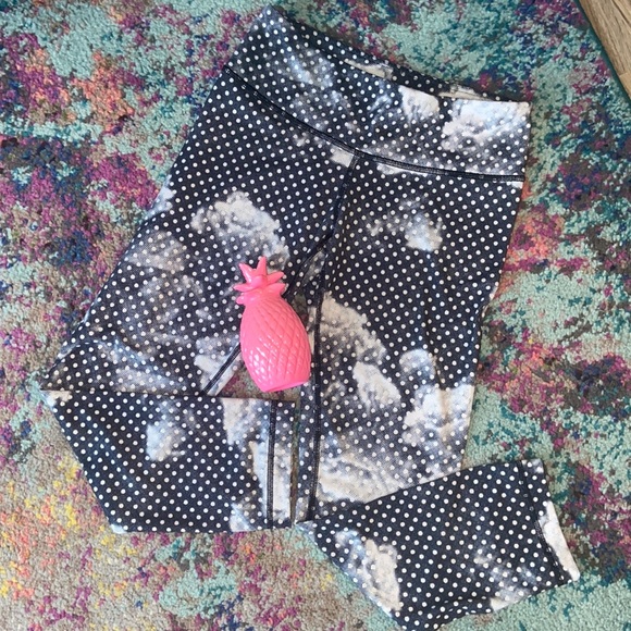 Lululemon Wunder Under Crop Leggings - Picture 5 of 13